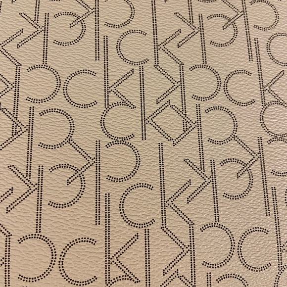 👜 CALVIN KLEIN TOTE BAG 👜 - Picture 3 of 11